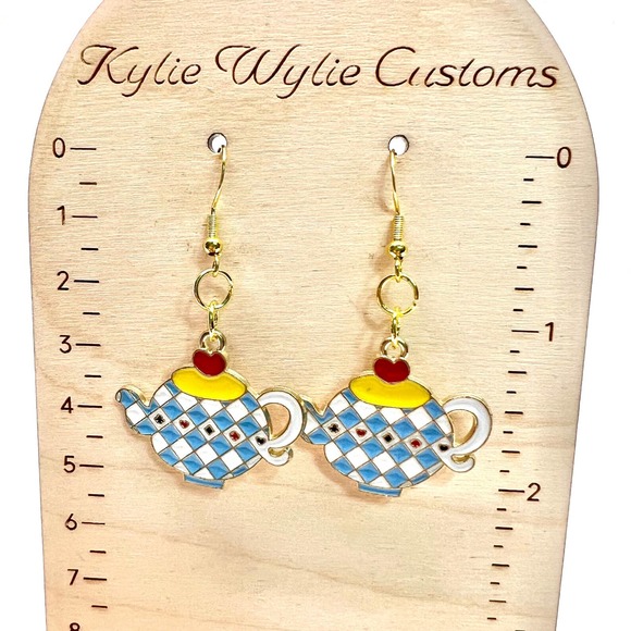 Tea Pot Earrings - Alice In Wonderland - Disney Inspired - Tea Kettle Earrings - Picture 8 of 8
